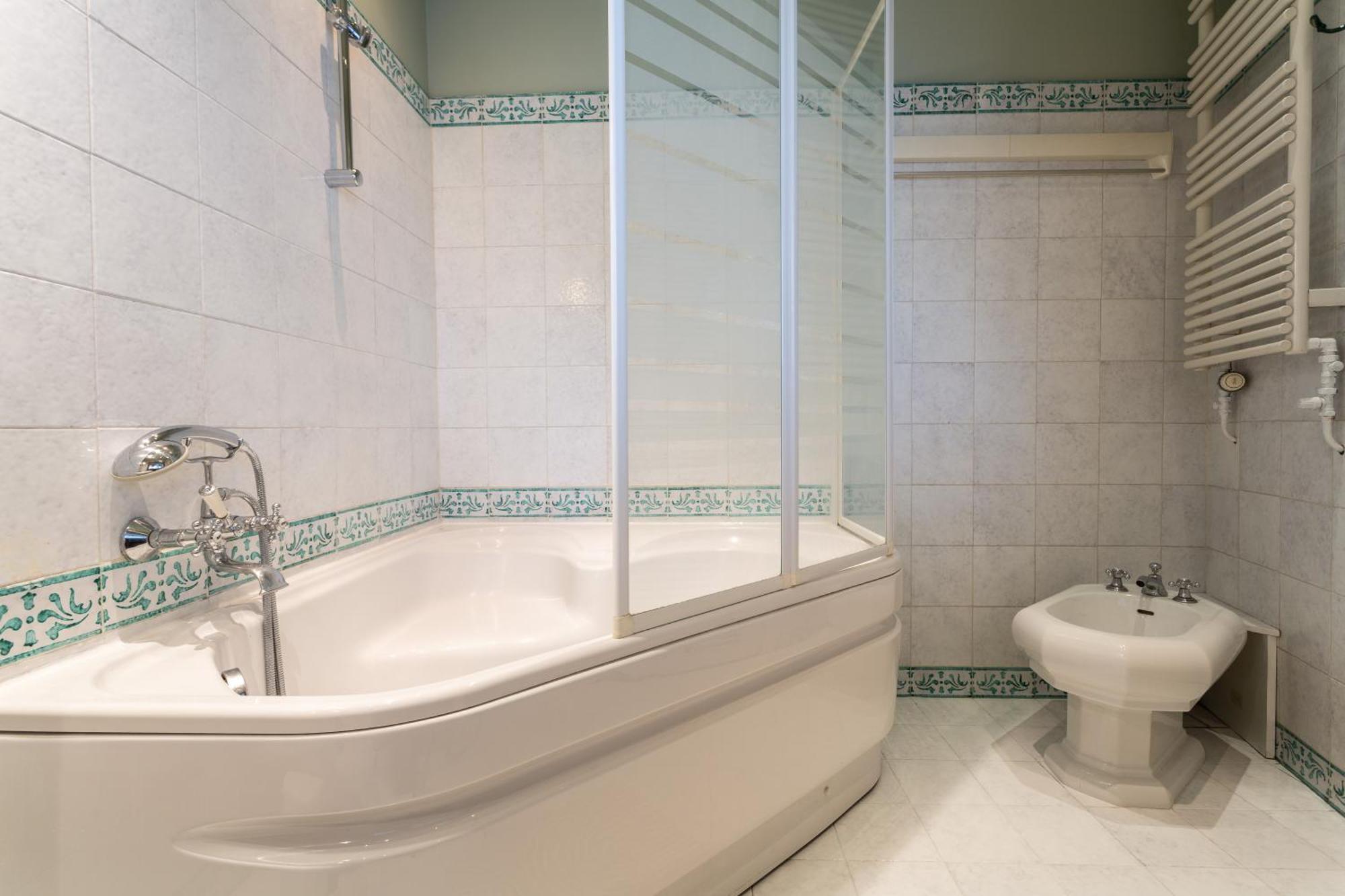 Le Bijou Des Orfevres Apartment *